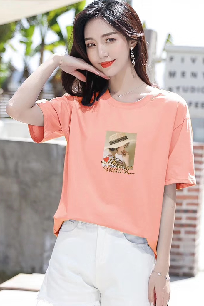 模特 闹闹